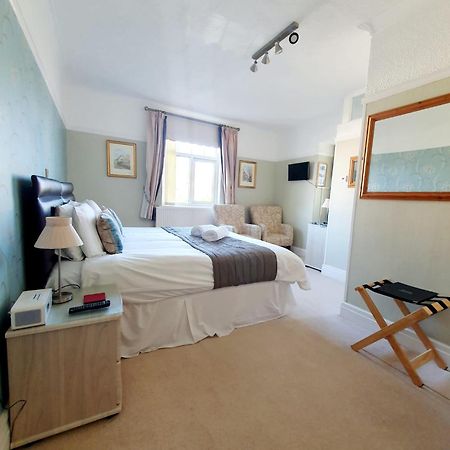 Cleave Court Guest House Llandudno Bagian luar foto
