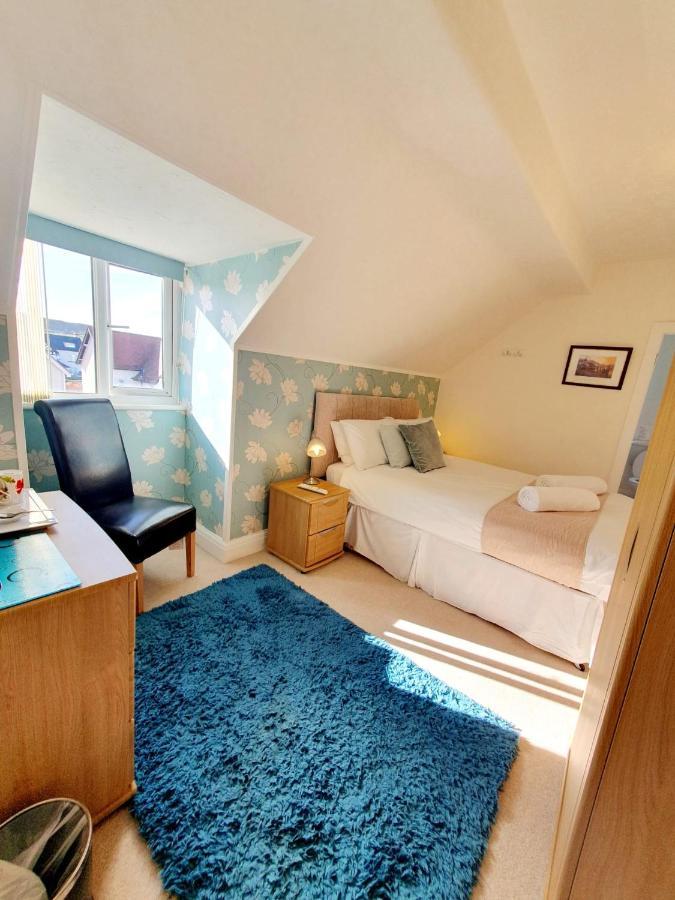 Cleave Court Guest House Llandudno Bagian luar foto