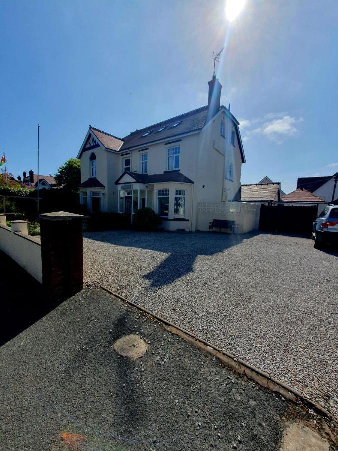 Cleave Court Guest House Llandudno Bagian luar foto
